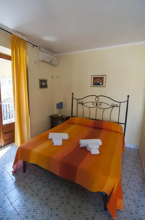 Porta Terra Appartement Cefalù